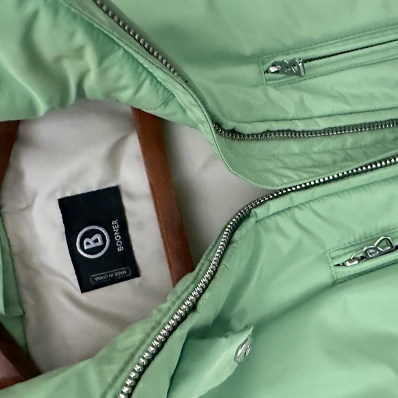 Bogner Women’s Winter Coat - Picture 2 of 7